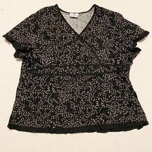 White Cross Scrub Top Womens Size XL Shirt